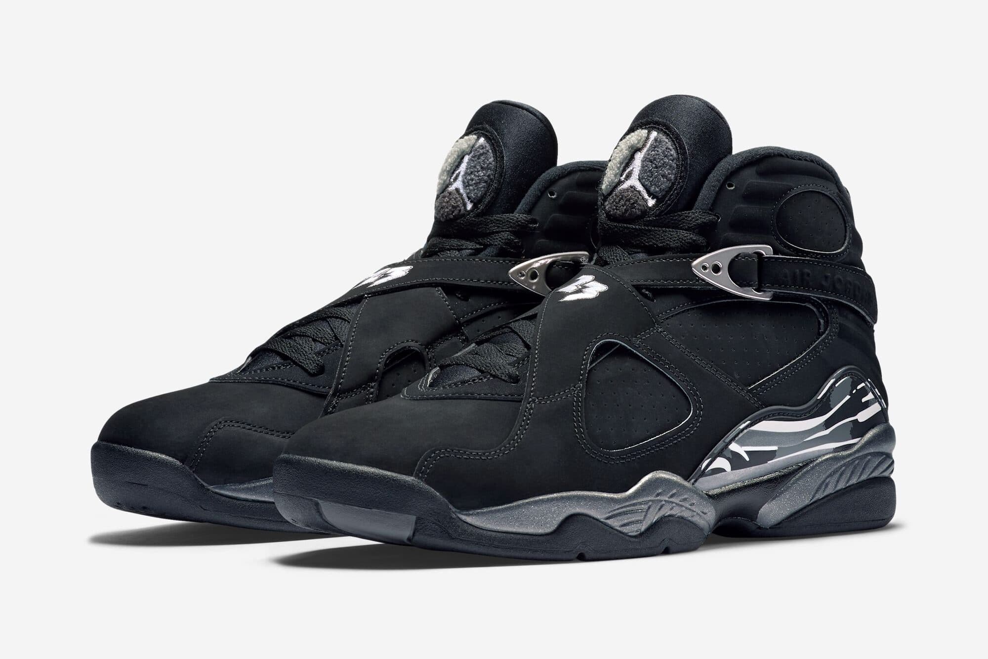 Air Jordan 8 "Chrome" Jordan release photo