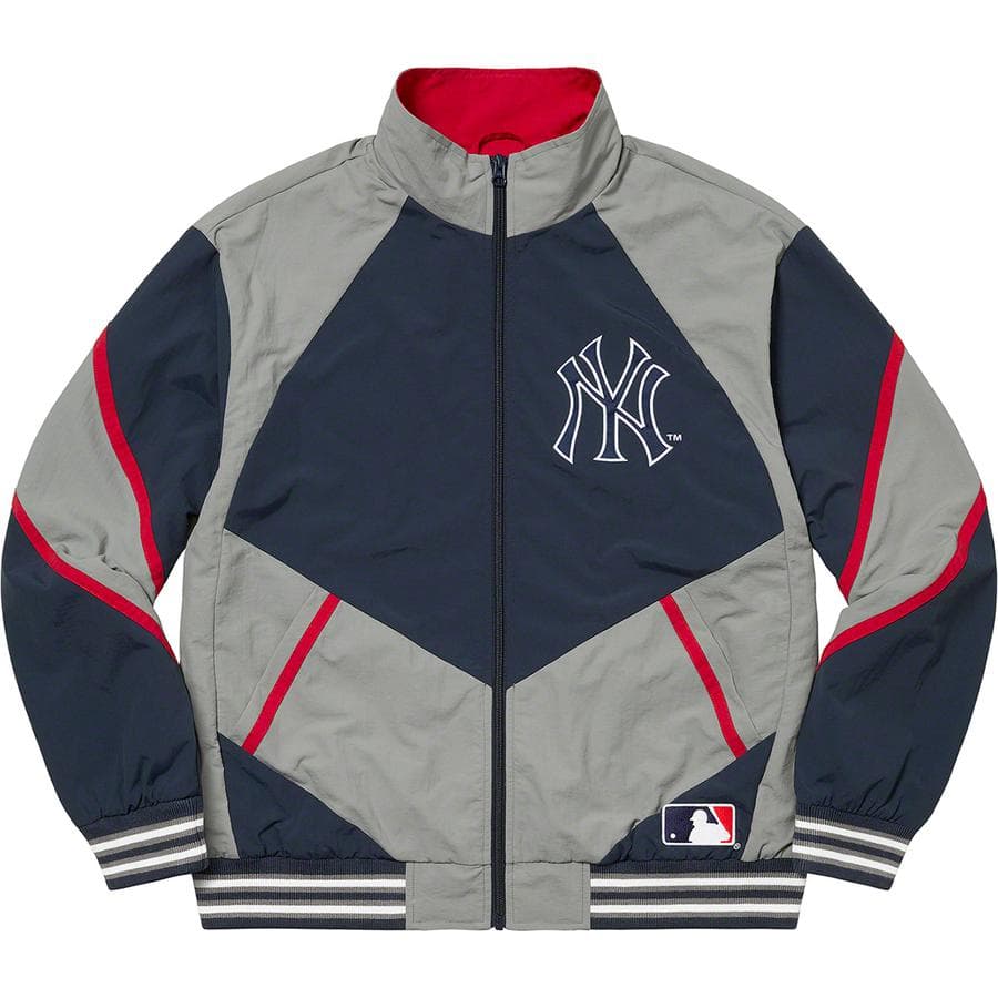 Supreme®/New York Yankees™ Track Jacket release photo 3