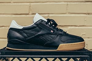 PACKER SHOES X REEBOK PHASE 1 PRO “CORNER ’85” release photo 1