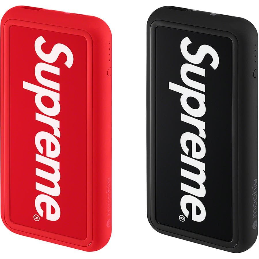 Supreme®/mophie® powerstation Plus XL release photo 1