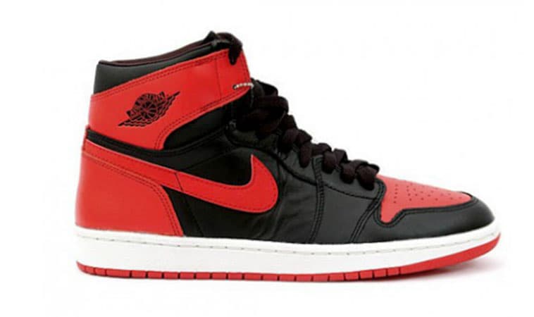 Air Jordan 1 Retro High OG "Bred" Jordan release photo