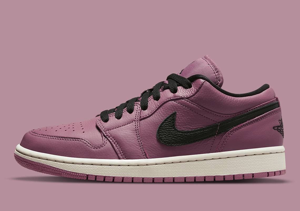 Air Jordan 1 Low Jordan release photo