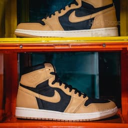 Air Jordan 1 High OG “Heirloom” release thumbnail 7