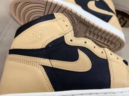 Air Jordan 1 High OG “Heirloom” release thumbnail 18