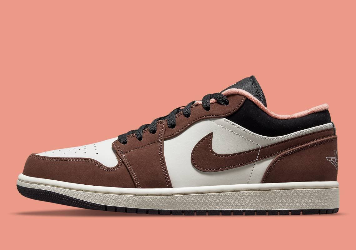Air Jordan 1 Low "Mocha" Jordan release photo