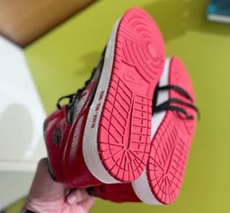 Air Jordan 1 Mid GS “Bred” release thumbnail 24