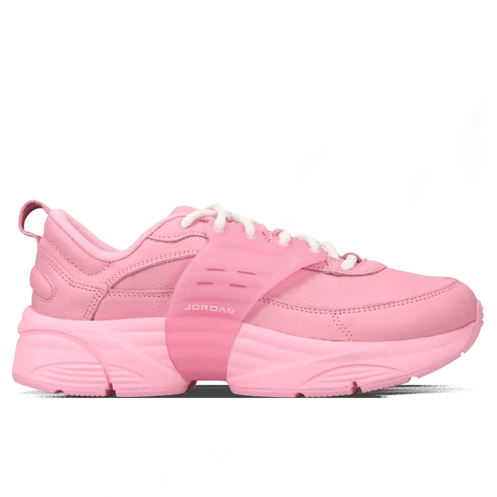 Air Jordan Trunner O/S SP - Pink/Sail Jordan release photo