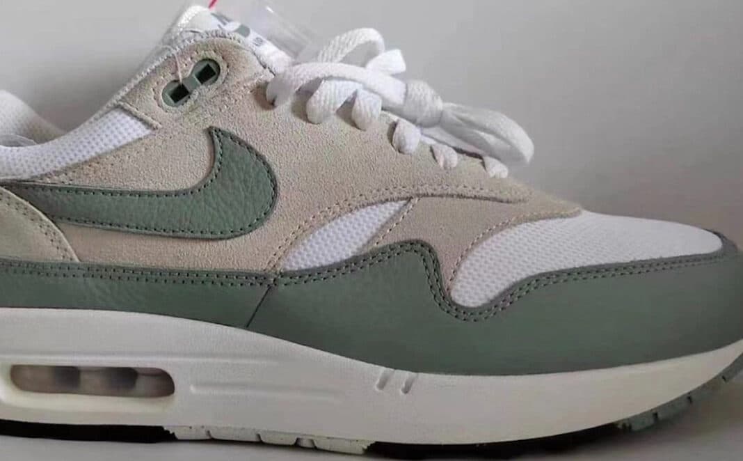 Nike Air Max 1 “Mica Green” Nike release photo