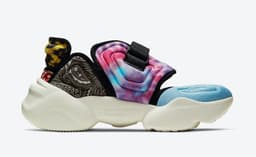 Nike Aqua Rift release thumbnail 4