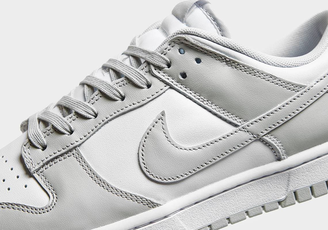Nike Dunk Low "Grey Fog" release photo 3