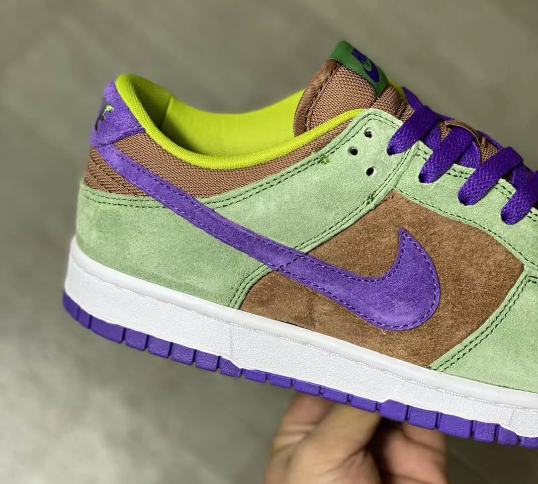 Nike Dunk Low SP “Veneer” release photo 8