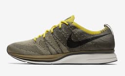 Nike Flyknit Trainer release thumbnail 2