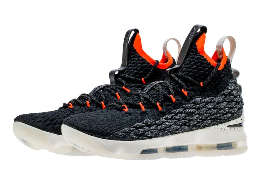 Nike LeBron 15 Nike release photo