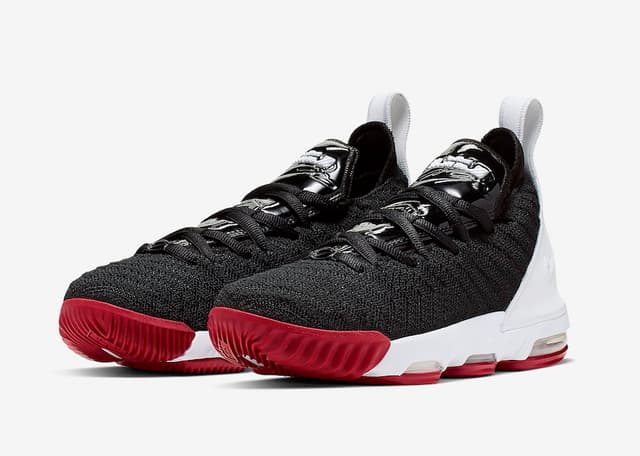 Nike LeBron 16 GS Nike release photo