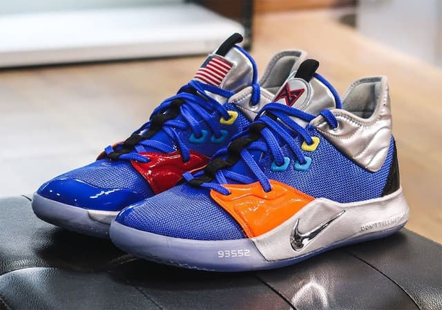 Nike PG 3 NASA Nike release photo