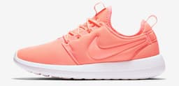 Nike WMNS Roshe Two release thumbnail 2