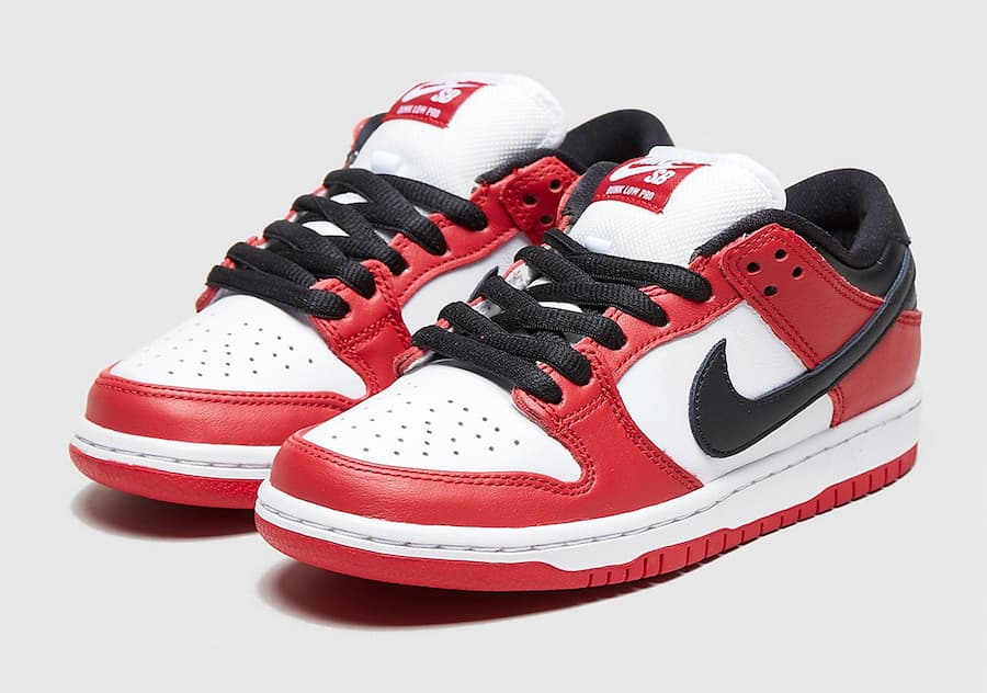Nike SB Dunk Low “Chicago” Nike release photo