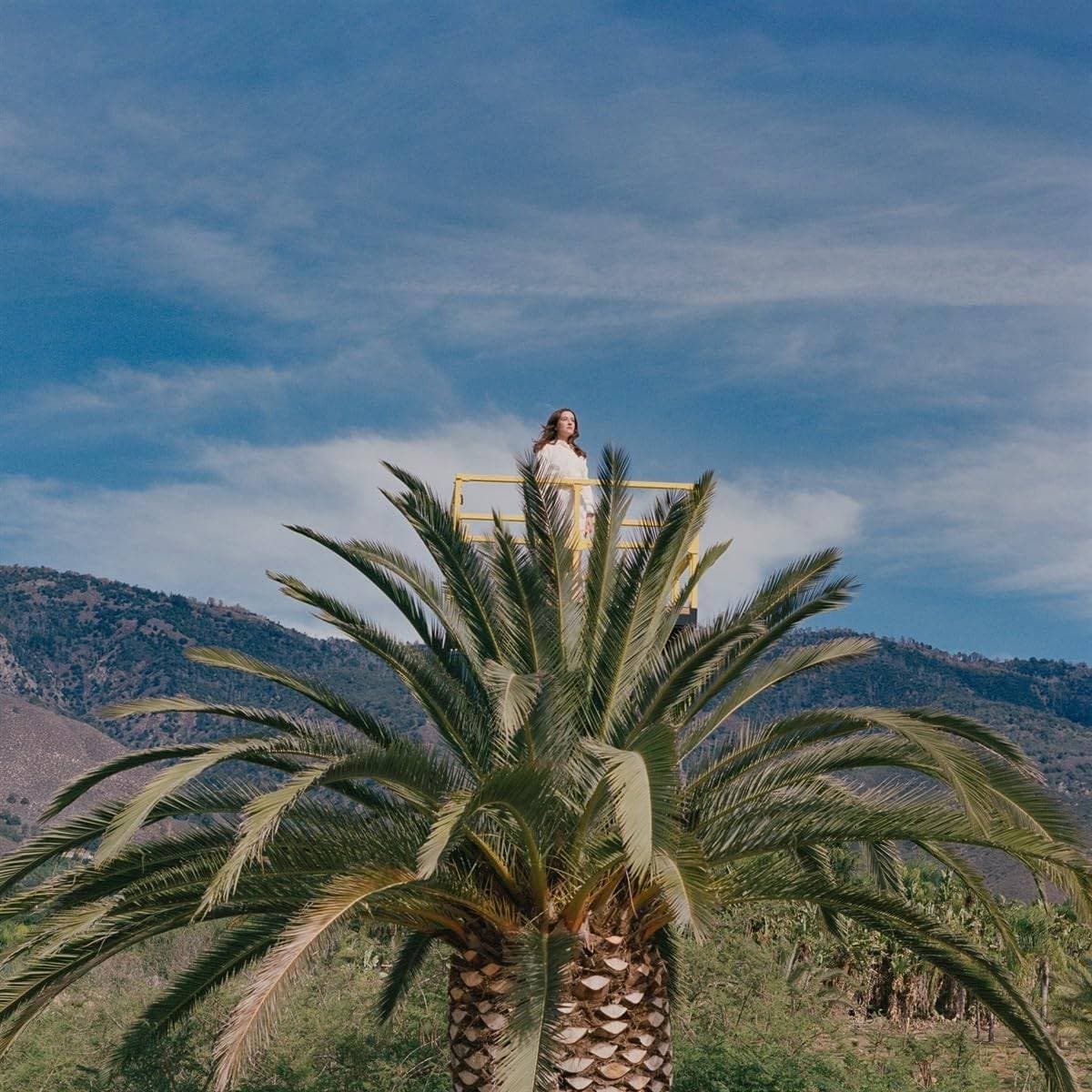 Love Hallucination release photo
