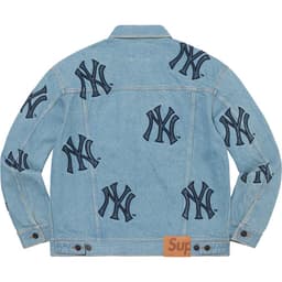 Supreme®/New York Yankees™ Denim Trucker Jacket release thumbnail 3