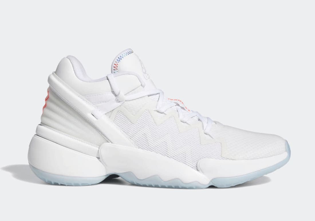 adidas D Rose 11 “Christmas” release photo 4