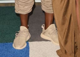 adidas Yeezy 350 Boost release thumbnail 2