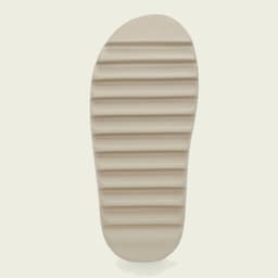 Yeezy Slide "Resin" release thumbnail 5