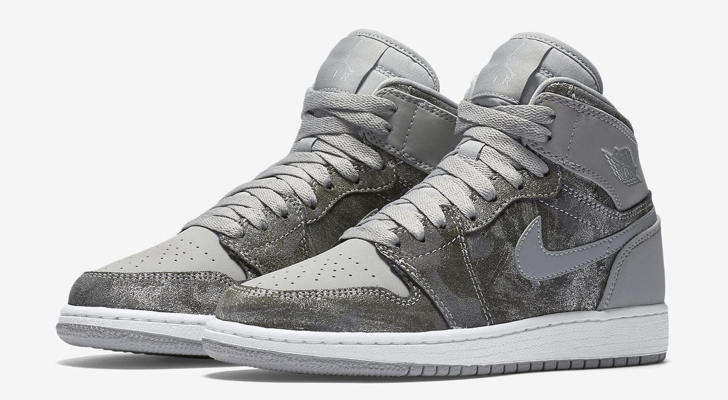 Air Jordan 1 High PRM Jordan release photo