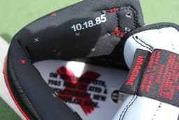 Air Jordan 1 Retro High OG “Banned” release thumbnail 7