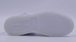 Air Jordan 1 Retro High GS release thumbnail 3