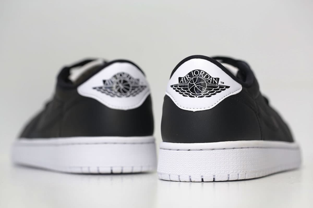 Air Jordan 1 Low OG release photo 2