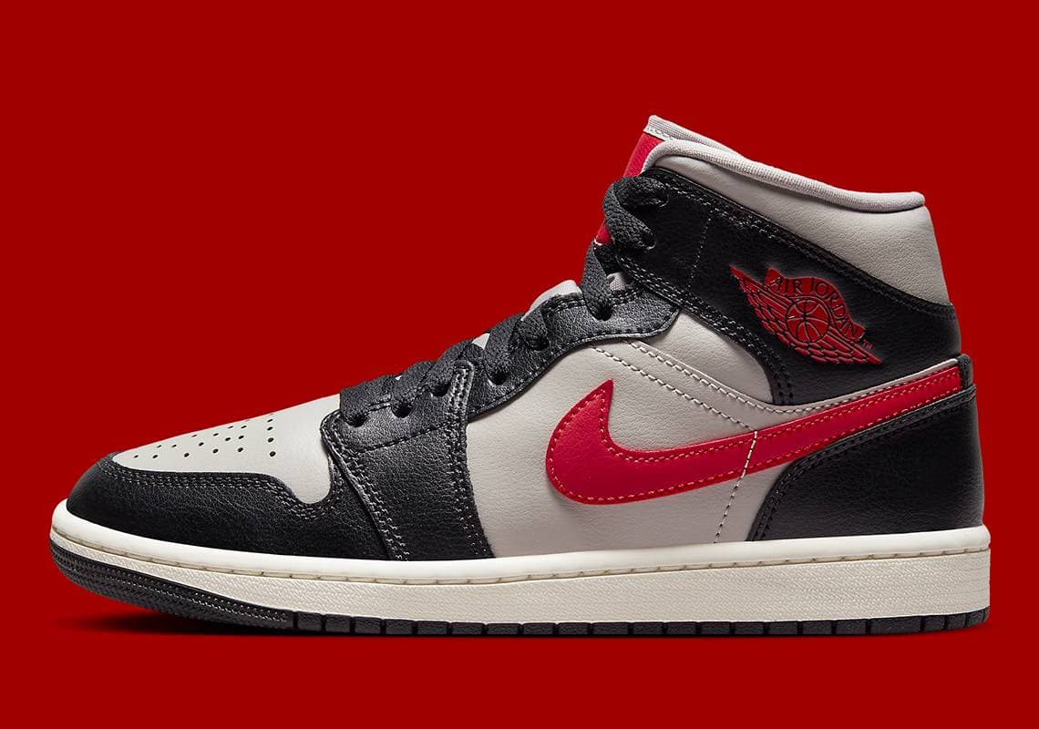 Air Jordan 1 Jordan release photo