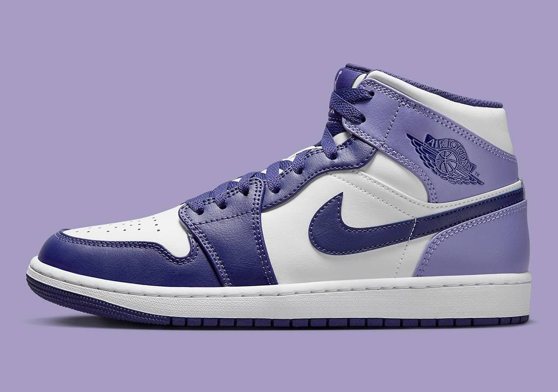 Air Jordan 1 Mid Jordan release photo
