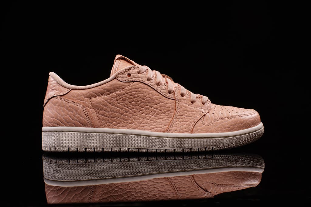 Air Jordan 1 Low “No Swoosh” Jordan release photo