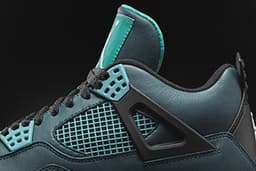 Air Jordan 4 Teal release thumbnail 6