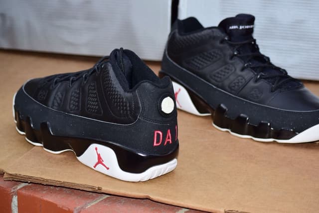 Air Jordan 9 Low Jordan release photo