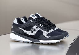 BAIT x Saucony Shadow 5500 release thumbnail 1