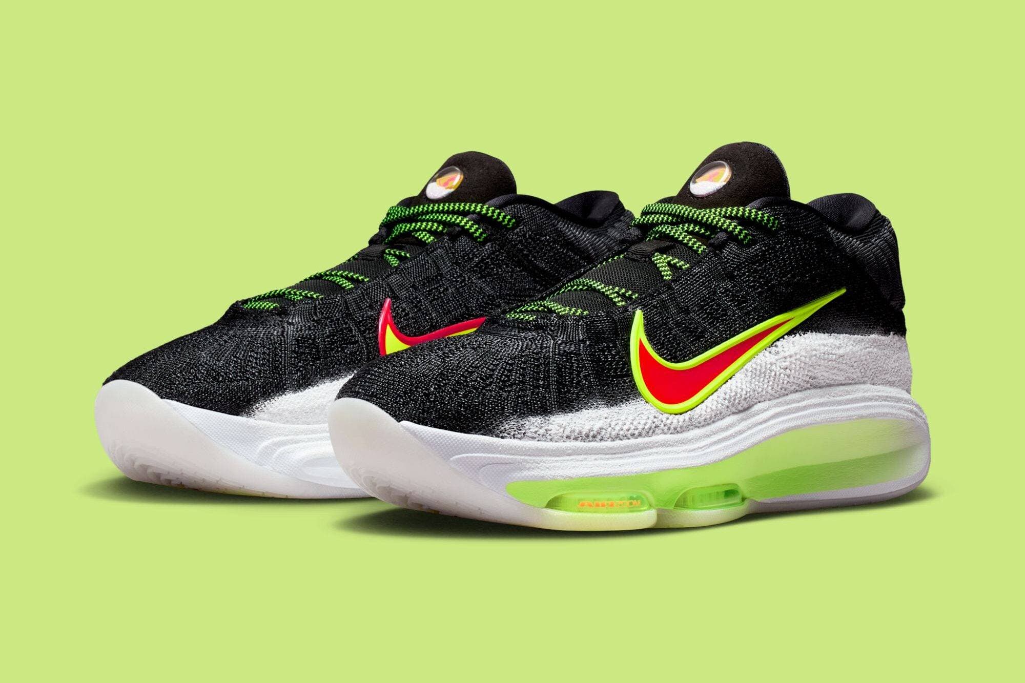 Victor Wembanyama x Nike Zoom G.T. Hustle 3 "Christmas" Nike release photo