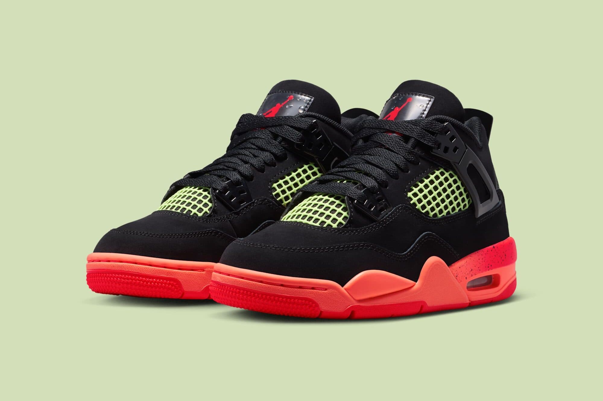 Kids Air Jordan 4 "Black/Infrared 23" Jordan release photo