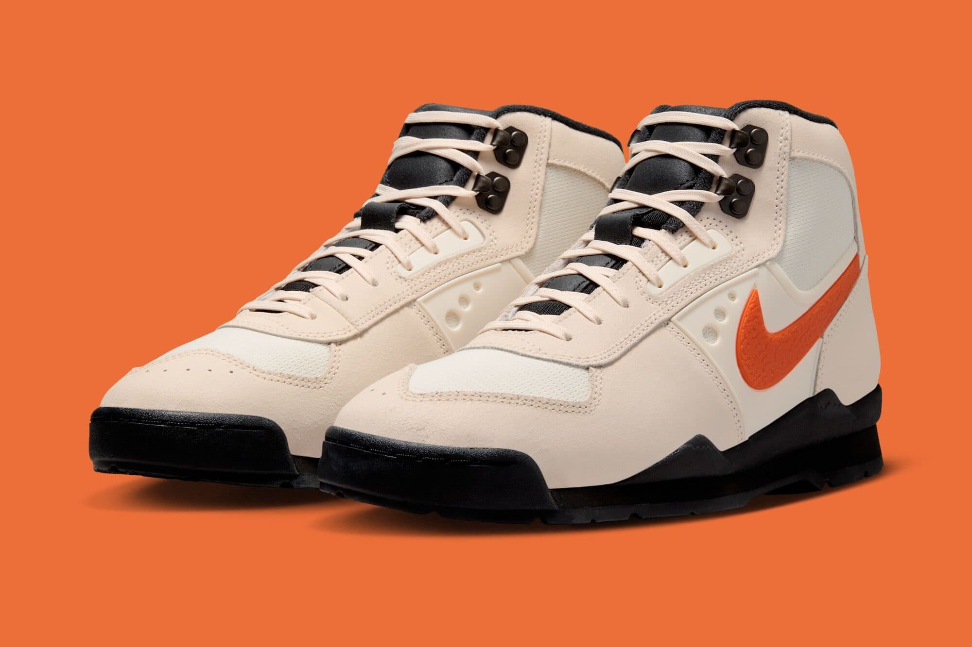 Nike Baltoro "Chalk/Safety Orange" Nike release photo