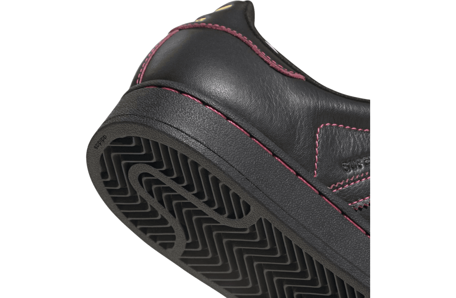 Adidas Superstar Core Black / Gold / Red release photo 3
