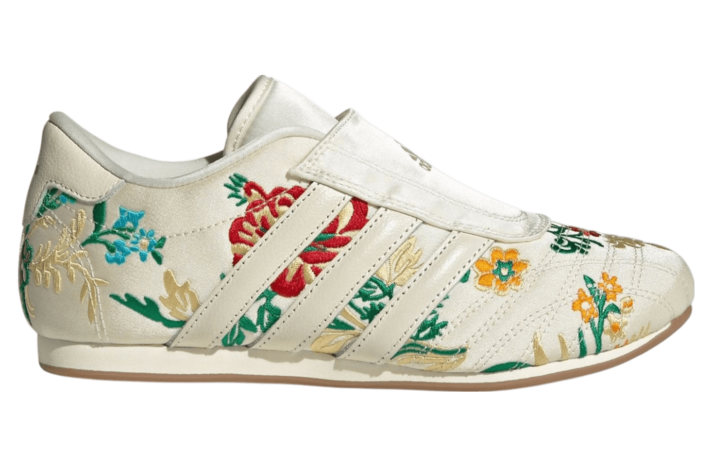 Adidas Taekwondo Crew White / Gold Metallic release photo 1