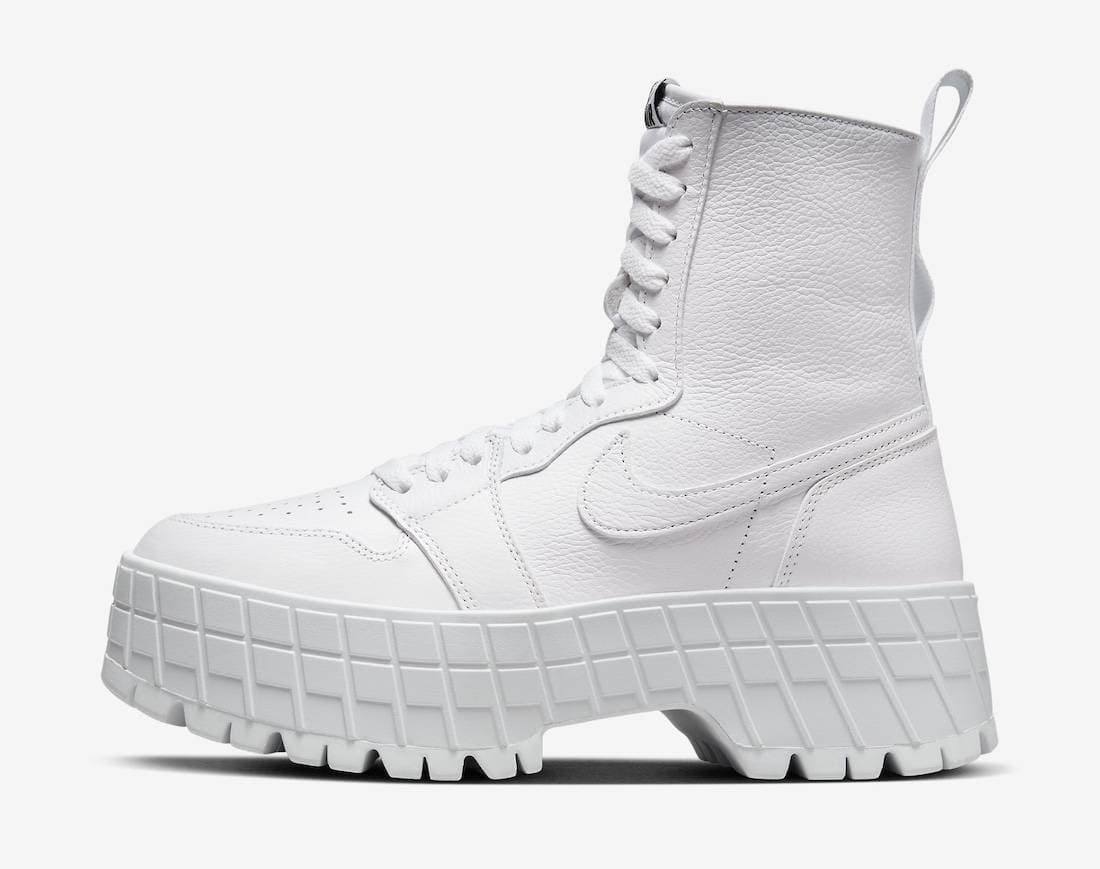 Air Jordan 1 Brooklyn WMNS Triple White Jordan release photo