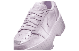 Air Jordan 1 Low Brooklyn Doll Pink release thumbnail 3