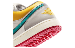 Air Jordan 1 Low Premium Sail / Cashmere release thumbnail 9