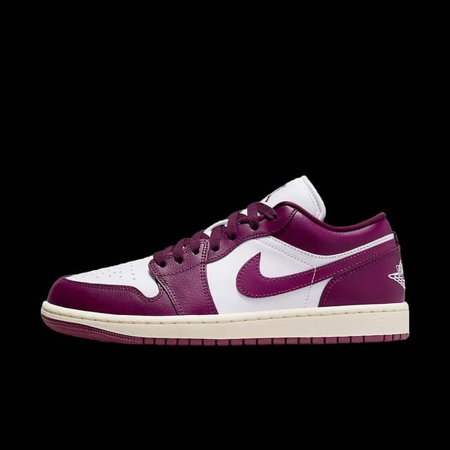 Air Jordan 1 Low WMNS Fireberry Jordan release photo