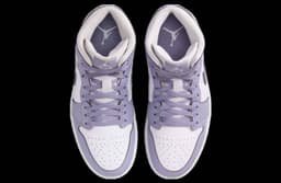 Air Jordan 1 Mid Purple / Violet release thumbnail 4