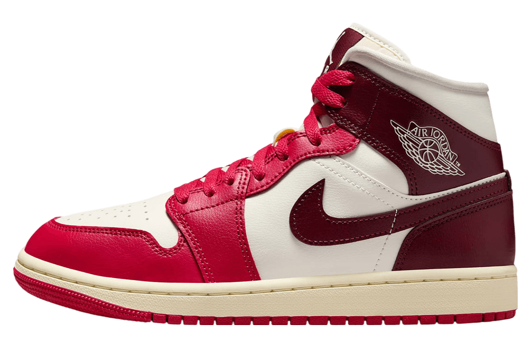 Air Jordan 1 Mid Sail / Mystic Hibiscus release photo 1