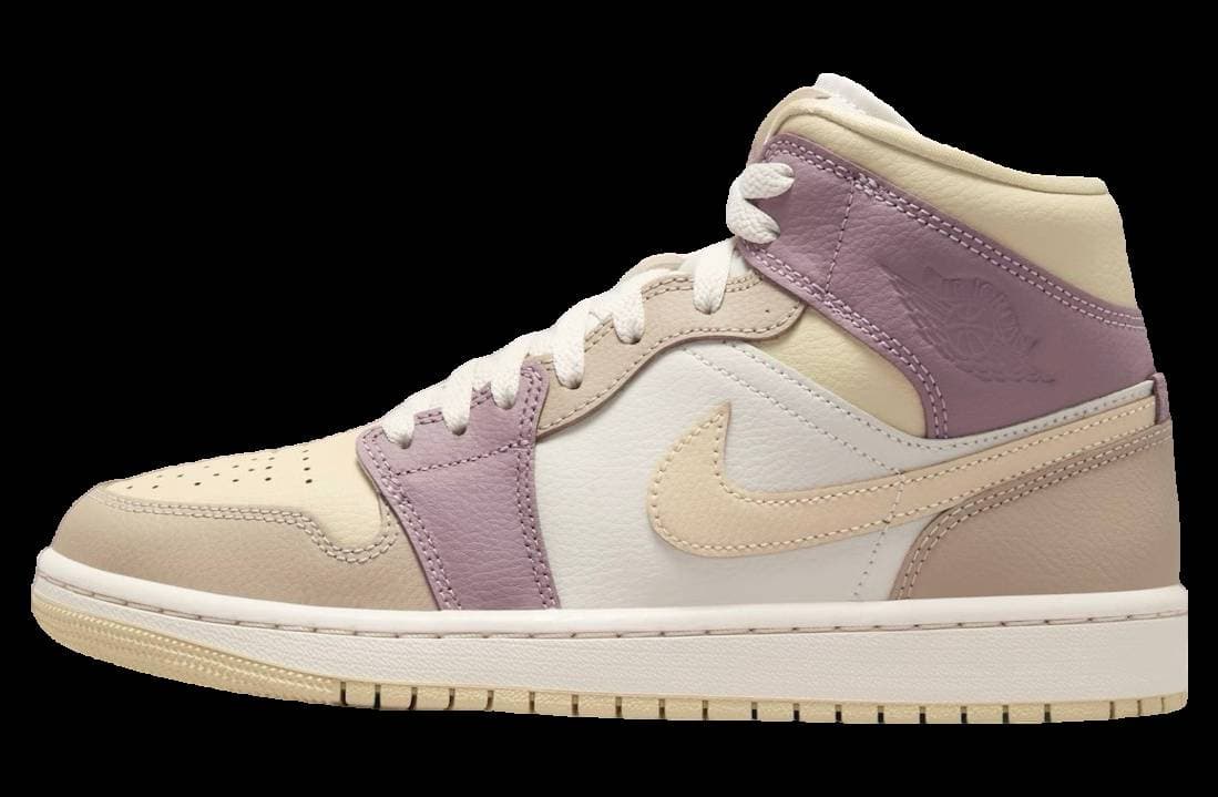 Air Jordan 1 Mid Team Gold / Taupe Jordan release photo