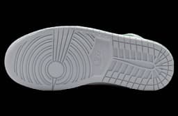 Air Jordan 1 Mid White / Lucky Green release thumbnail 6