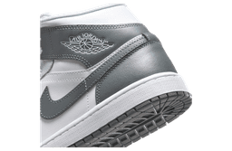 Air Jordan 1 Mid White / Pure Platinum release thumbnail 3